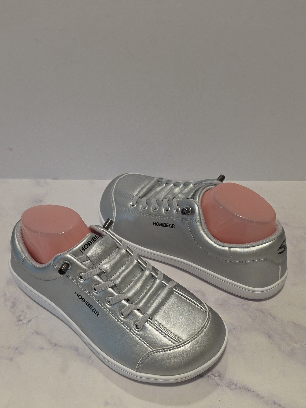 Hobibear Women’s Silver Low-Top Sneakers